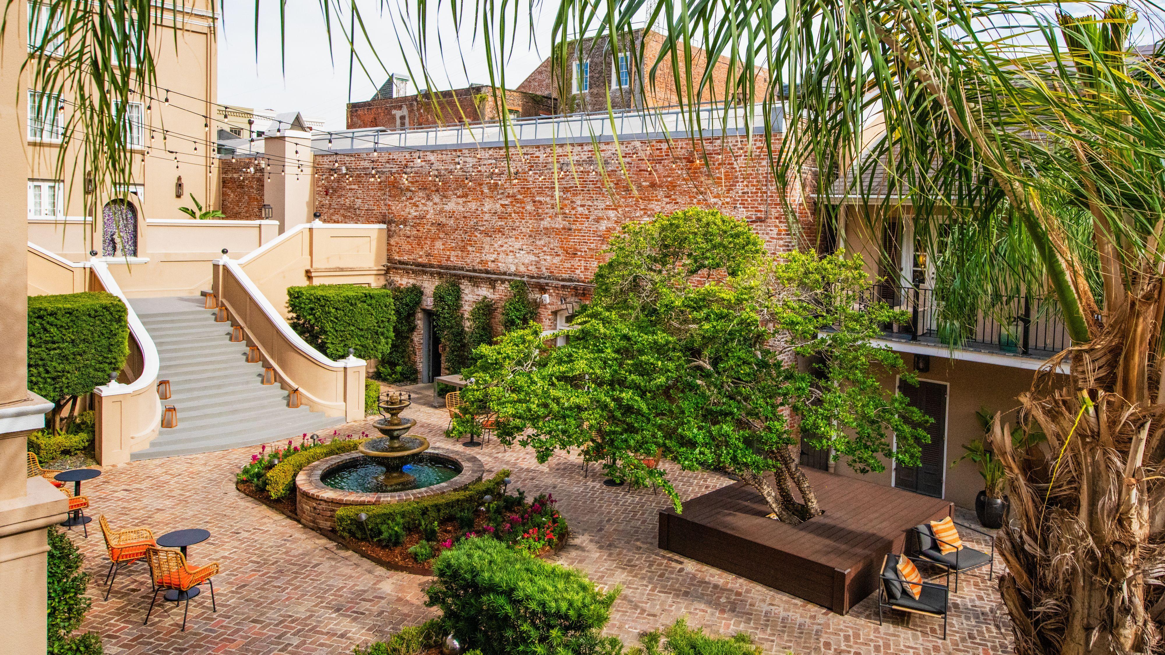 Hotel De La Poste - French Quarter, A Renaissance Hotel New Orleans Exterior photo
